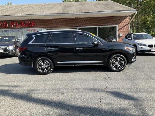2016 INFINITI QX60 Base
