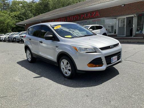 Ingot Silver Metallic 2013 Ford Escape S