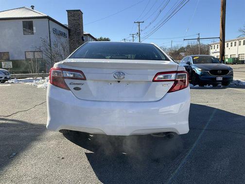2012 Toyota Camry SE