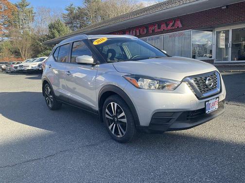 2018 Nissan Kicks SV