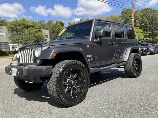 2018 Jeep Wrangler JK Unlimited Sahara