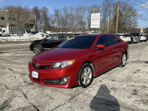 2014 Toyota Camry SE