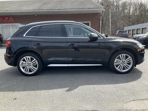 2018 Audi Q5 2.0T Premium Plus