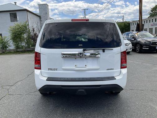 Taffeta White 2015 Honda Pilot LX