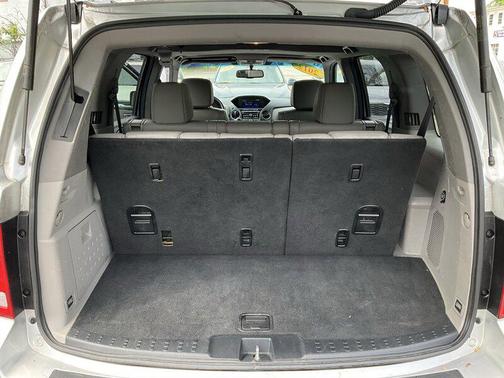Alabaster Silver Metallic 2012 Honda Pilot EX-L