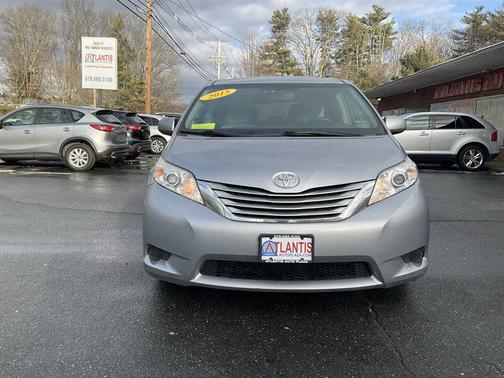 2015 Toyota Sienna LE