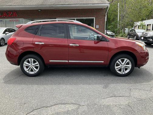 Cayenne Red 2015 Nissan Rogue Select S