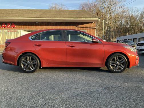 Fire Orange 2019 Kia Forte EX