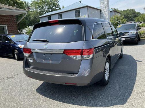Modern Steel Metallic 2014 Honda Odyssey LX
