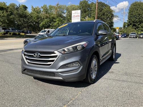 2017 Hyundai TUCSON SE Plus