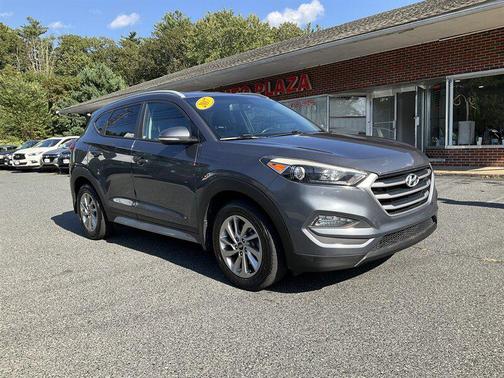 2017 Hyundai TUCSON SE Plus