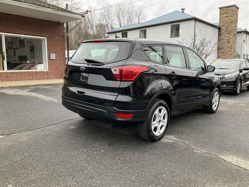 2019 Ford Escape S