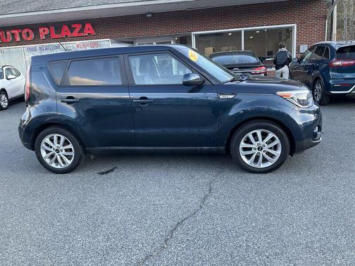 2017 Kia Soul +