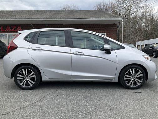 Alabaster Silver Metallic 2015 Honda Fit EX
