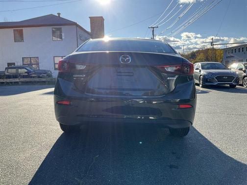 2016 Mazda Mazda3 i Sport