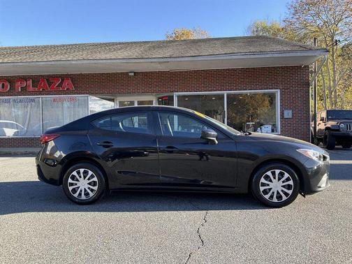 2016 Mazda Mazda3 i Sport