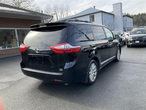 2015 Toyota Sienna XLE Premium