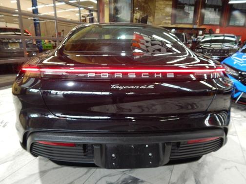 2020 Porsche Taycan 4S