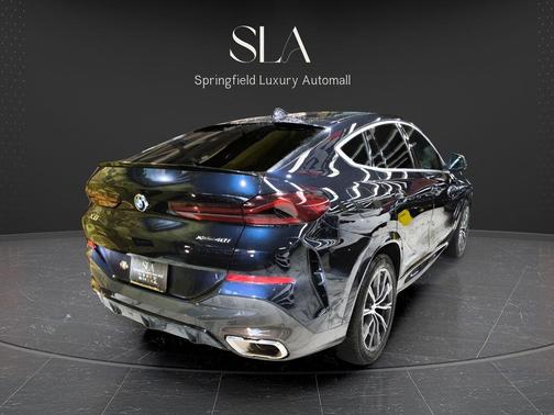 Black 2023 BMW X6 xDrive40i