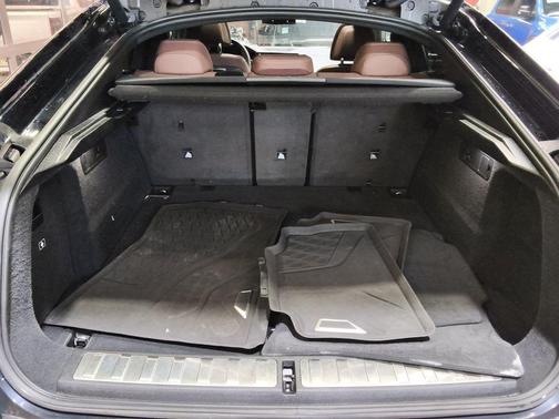 Black 2023 BMW X6 xDrive40i