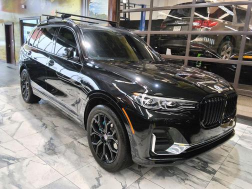Black 2021 BMW X7 xDrive40i