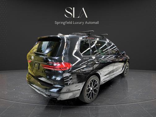 Black 2021 BMW X7 xDrive40i