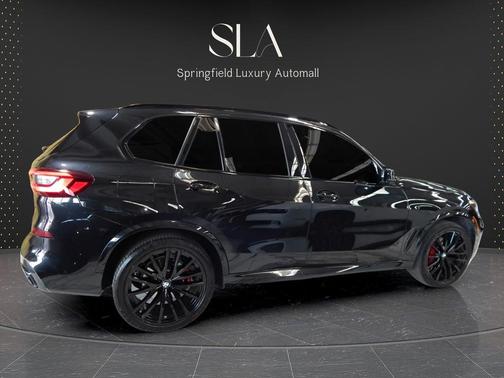 Black Sapphire Metallic 2022 BMW X5 xDrive40i
