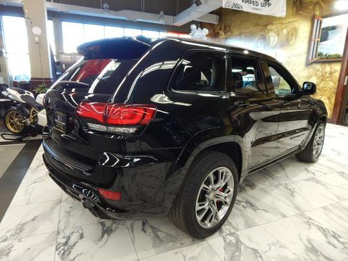 2021 Jeep Grand Cherokee SRT