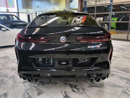 2023 BMW X6 M Base