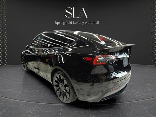 Pearl White Multi-Coat 2022 Tesla Model Y Performance Dual Motor All-Wheel Drive