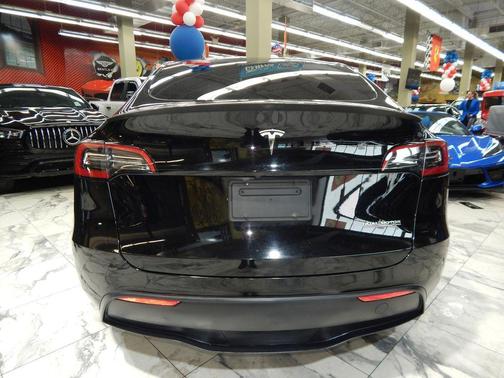 2022 Tesla Model Y Performance Dual Motor All-Wheel Drive