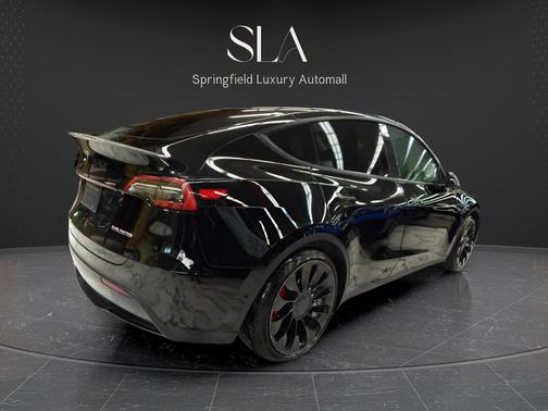 2022 Tesla Model Y Performance Dual Motor All-Wheel Drive