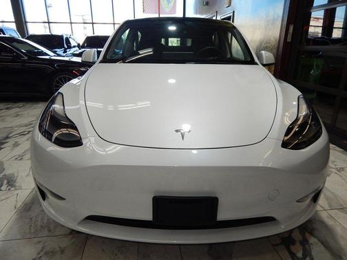 2023 Tesla Model Y Performance Dual Motor All-Wheel Drive