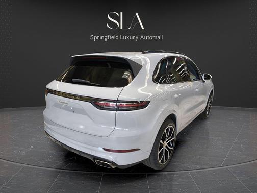 White 2020 Porsche Cayenne Cayenne