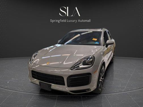 White 2020 Porsche Cayenne Cayenne