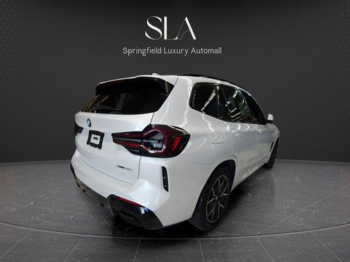 White 2024 BMW X3 xDrive30i