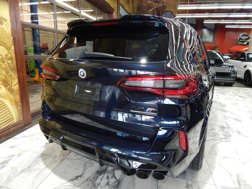 2022 BMW X5 M Base
