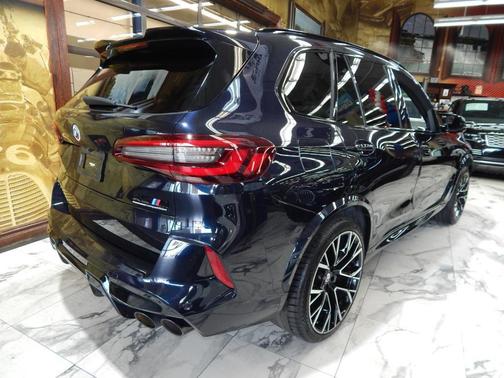 2022 BMW X5 M Base