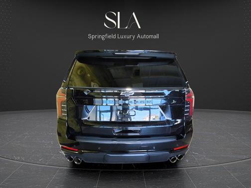 Black 2025 Chevrolet Suburban 4WD Z71