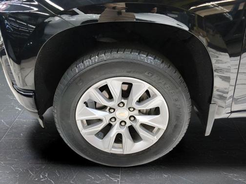 Black 2021 Chevrolet Silverado 1500 Custom