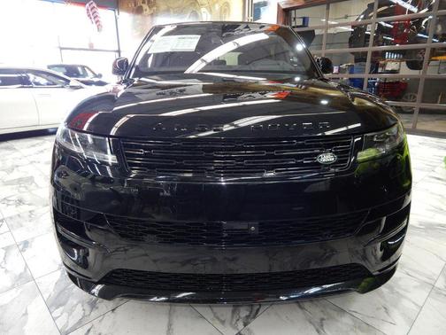 2023 Land Rover Range Rover Sport SE