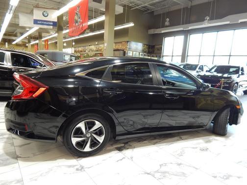 Crystal Black Pearl 2019 Honda Civic LX