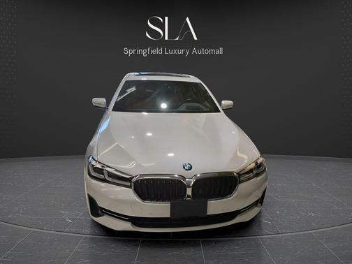 Mineral White Metallic 2023 BMW 530 i xDrive