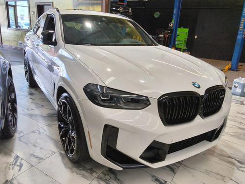 Alpine White 2024 BMW X4 M AWD