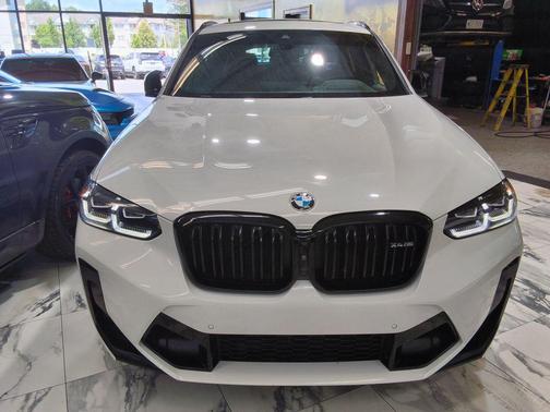 Alpine White 2024 BMW X4 M AWD