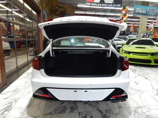 2023 Hyundai SONATA SEL