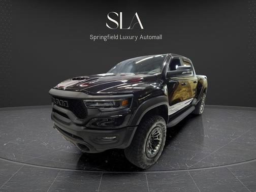 Diamond Black Crystal Pearlcoat 2021 RAM 1500 TRX