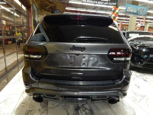 2021 Jeep Grand Cherokee SRT