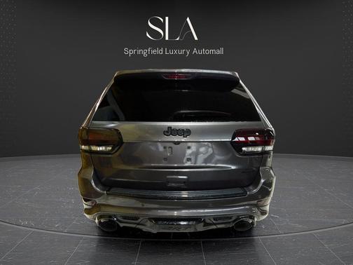 Gray 2021 Jeep Grand Cherokee SRT