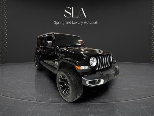 2023 Jeep Wrangler 4-Door Sahara